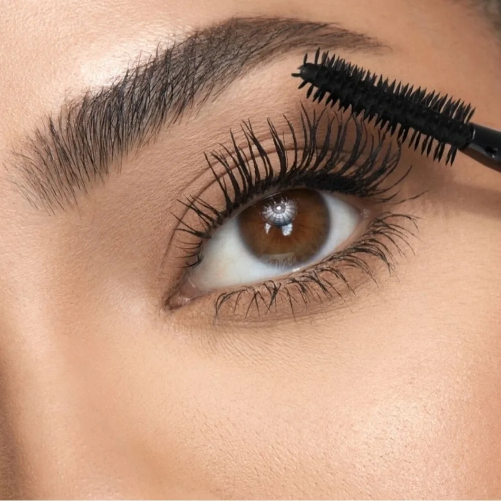 HUDA Beauty Legit Lashes 2-in-1 Mascara